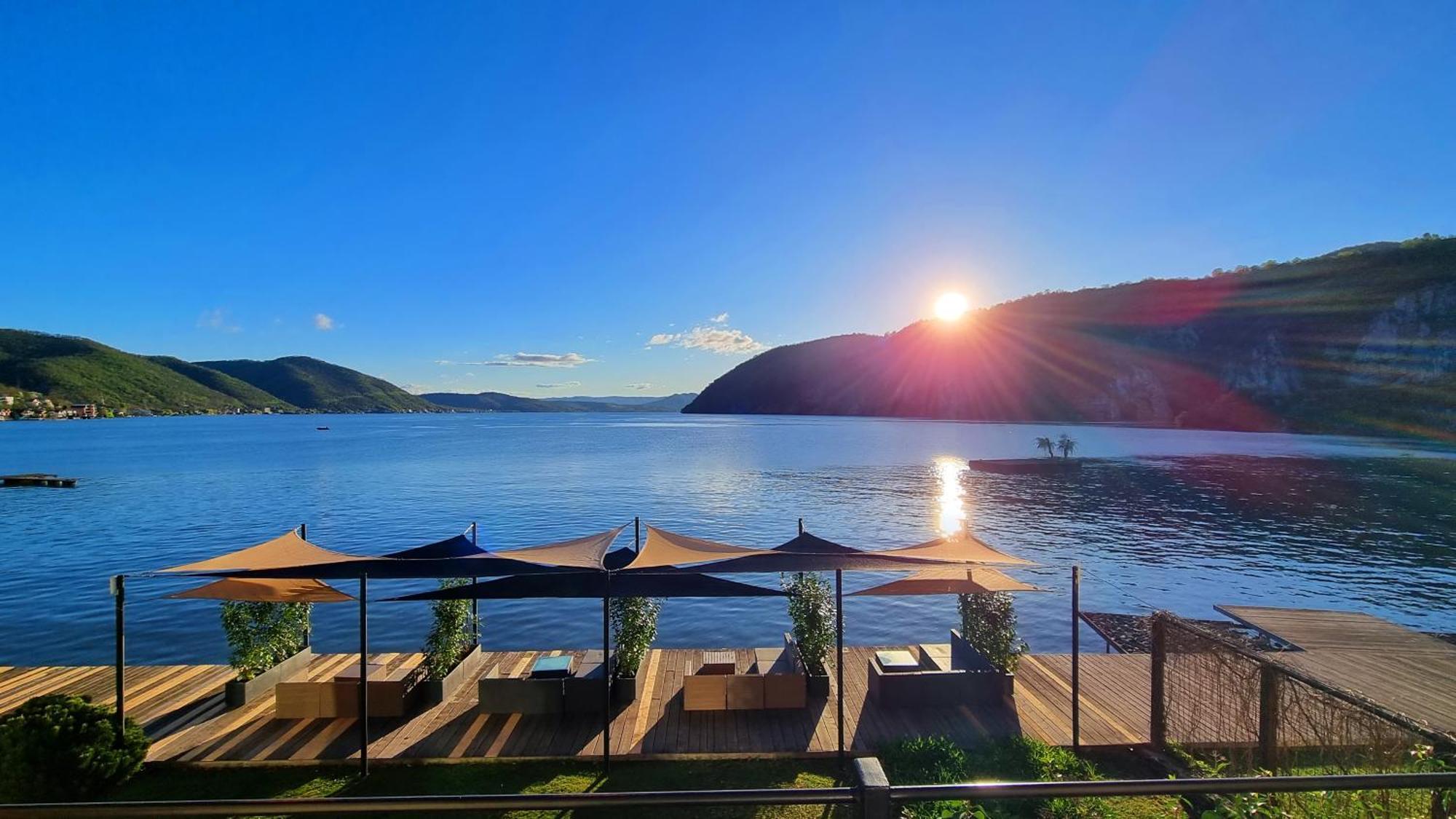 Pensiunea Septembrie 4* Ieşelniţa